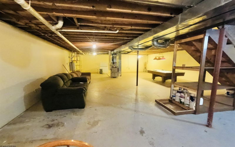 183 Camp Mountaineer Road, Morgantown, West Virginia 26508, 3 Bedrooms Bedrooms, 6 Rooms Rooms,2 BathroomsBathrooms,Single Family Detached,For Sale,Camp Mountaineer,10159699