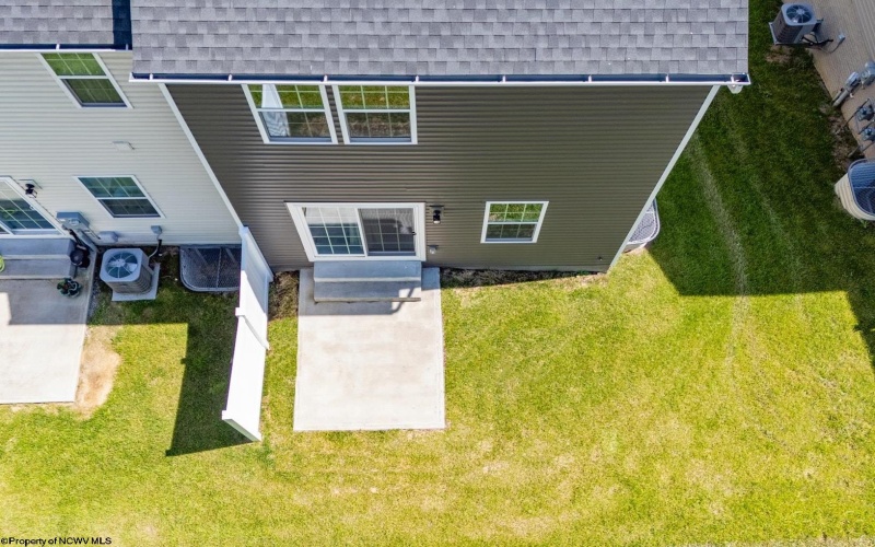233 Stonehurst Drive, Morgantown, West Virginia 26501, 3 Bedrooms Bedrooms, 8 Rooms Rooms,2 BathroomsBathrooms,Single Family Attached,For Sale,Stonehurst,10159700