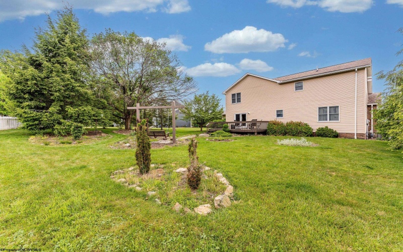 1433 Palace Drive, Morgantown, West Virginia 26508-0000, 3 Bedrooms Bedrooms, 8 Rooms Rooms,2 BathroomsBathrooms,Single Family Detached,For Sale,Palace,10159703