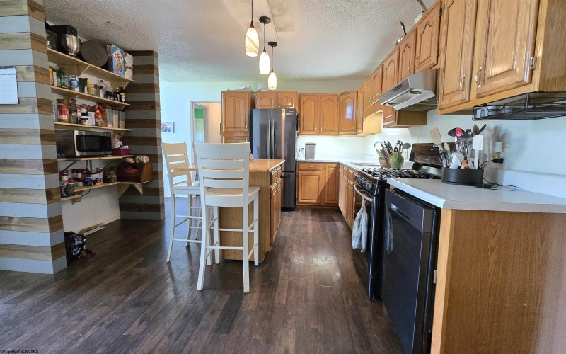 787 Tacy Sunshine Ridge Road, Philippi, West Virginia 26416-7442, 3 Bedrooms Bedrooms, 6 Rooms Rooms,2 BathroomsBathrooms,Single Family Detached,For Sale,Tacy Sunshine Ridge,10159711
