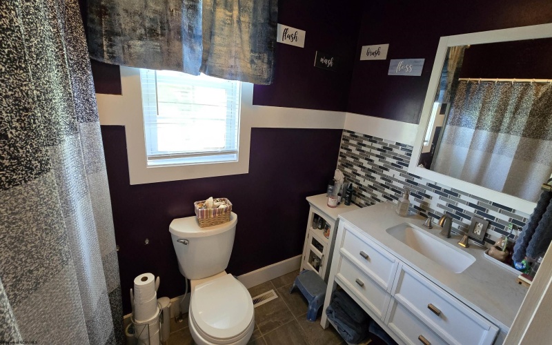 787 Tacy Sunshine Ridge Road, Philippi, West Virginia 26416-7442, 3 Bedrooms Bedrooms, 6 Rooms Rooms,2 BathroomsBathrooms,Single Family Detached,For Sale,Tacy Sunshine Ridge,10159711