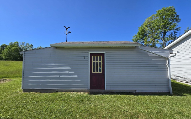 787 Tacy Sunshine Ridge Road, Philippi, West Virginia 26416-7442, 3 Bedrooms Bedrooms, 6 Rooms Rooms,2 BathroomsBathrooms,Single Family Detached,For Sale,Tacy Sunshine Ridge,10159711