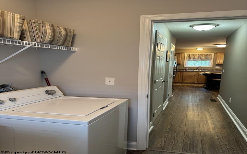 203 Tarbert Court, Morgantown, West Virginia 26508, 3 Bedrooms Bedrooms, 8 Rooms Rooms,2 BathroomsBathrooms,Single Family Attached,For Sale,Tarbert,10159712