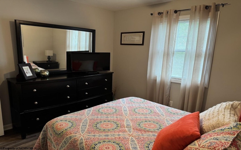 203 Tarbert Court, Morgantown, West Virginia 26508, 3 Bedrooms Bedrooms, 8 Rooms Rooms,2 BathroomsBathrooms,Single Family Attached,For Sale,Tarbert,10159712