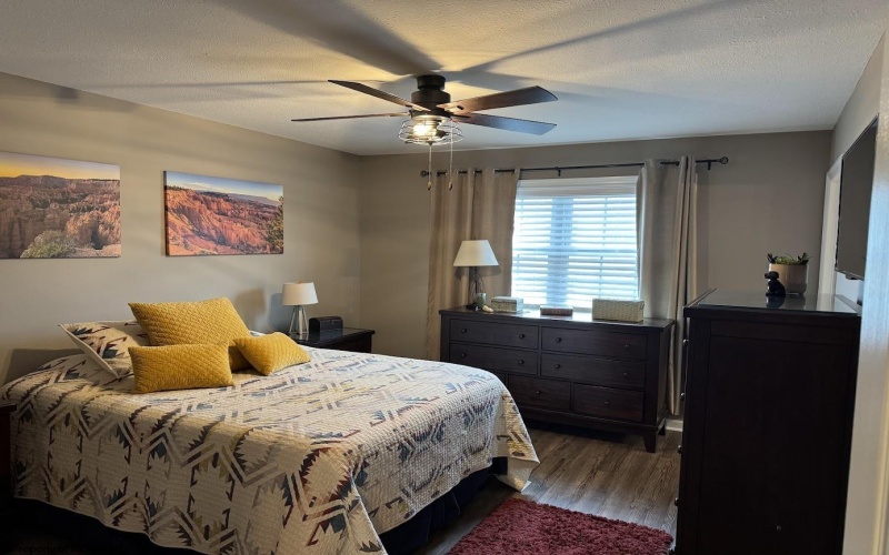 203 Tarbert Court, Morgantown, West Virginia 26508, 3 Bedrooms Bedrooms, 8 Rooms Rooms,2 BathroomsBathrooms,Single Family Attached,For Sale,Tarbert,10159712