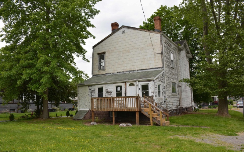 1501 Main Street, Wellsburg, West Virginia 26070, 3 Bedrooms Bedrooms, 6 Rooms Rooms,2 BathroomsBathrooms,Single Family Detached,For Sale,Main,10159710