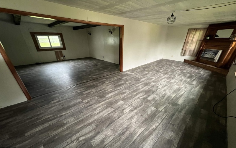 15 Carl Zinn Road, Independence, West Virginia 26374, 2 Bedrooms Bedrooms, 7 Rooms Rooms,1 BathroomBathrooms,Single Family Detached,For Sale,Carl Zinn,10159709