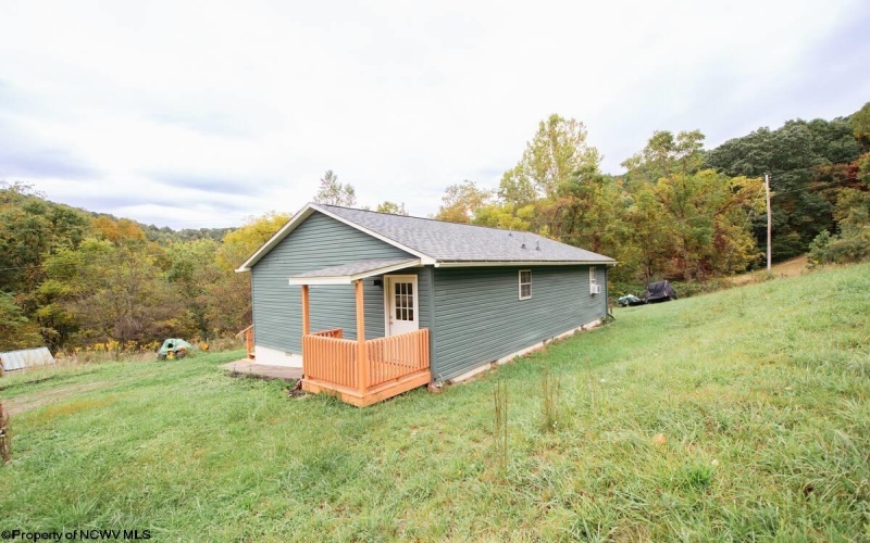 2081 Plum Run Road, Mannington, West Virginia 26582, 3 Bedrooms Bedrooms, 5 Rooms Rooms,1 BathroomBathrooms,Single Family Detached,For Sale,Plum Run,10159385