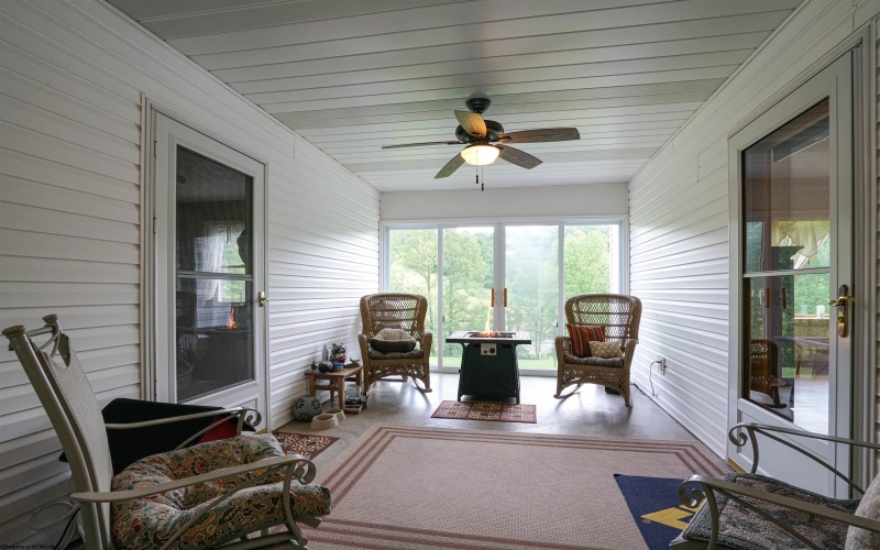 265 Wildwood Drive, Horner, West Virginia 26372, 3 Bedrooms Bedrooms, 6 Rooms Rooms,2 BathroomsBathrooms,Single Family Detached,For Sale,Wildwood,10159728