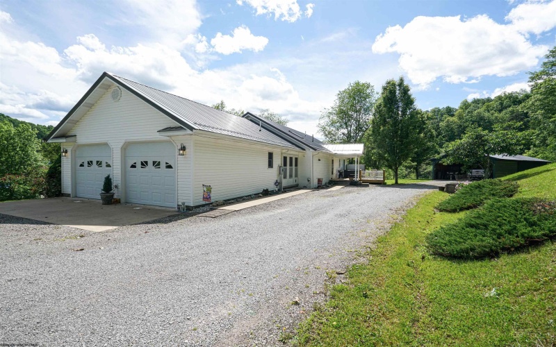 265 Wildwood Drive, Horner, West Virginia 26372, 3 Bedrooms Bedrooms, 6 Rooms Rooms,2 BathroomsBathrooms,Single Family Detached,For Sale,Wildwood,10159728