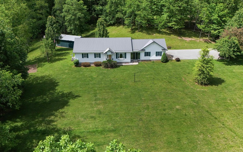 265 Wildwood Drive, Horner, West Virginia 26372, 3 Bedrooms Bedrooms, 6 Rooms Rooms,2 BathroomsBathrooms,Single Family Detached,For Sale,Wildwood,10159728