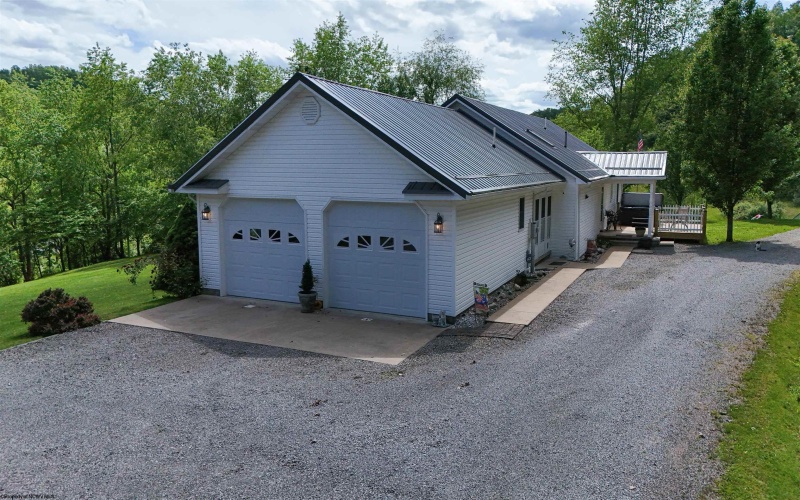265 Wildwood Drive, Horner, West Virginia 26372, 3 Bedrooms Bedrooms, 6 Rooms Rooms,2 BathroomsBathrooms,Single Family Detached,For Sale,Wildwood,10159728