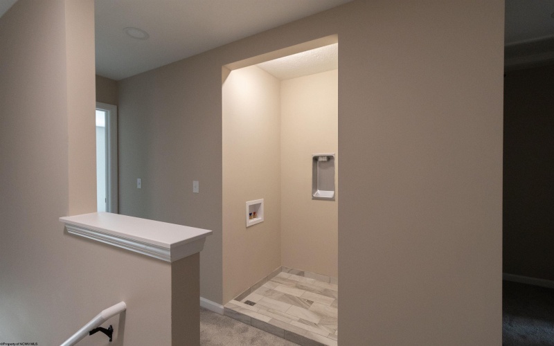 113 Frisco Lane, Bridgeport, West Virginia 26330, 3 Bedrooms Bedrooms, 5 Rooms Rooms,2 BathroomsBathrooms,Single Family Attached,For Sale,Frisco,10159717