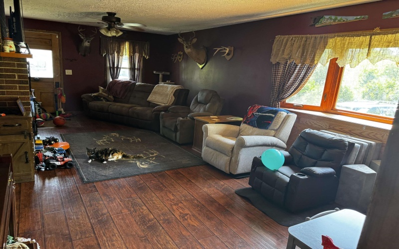 54 Bruce Street, Salem, West Virginia 26426, 3 Bedrooms Bedrooms, 6 Rooms Rooms,2 BathroomsBathrooms,Single Family Detached,For Sale,Bruce,10159721