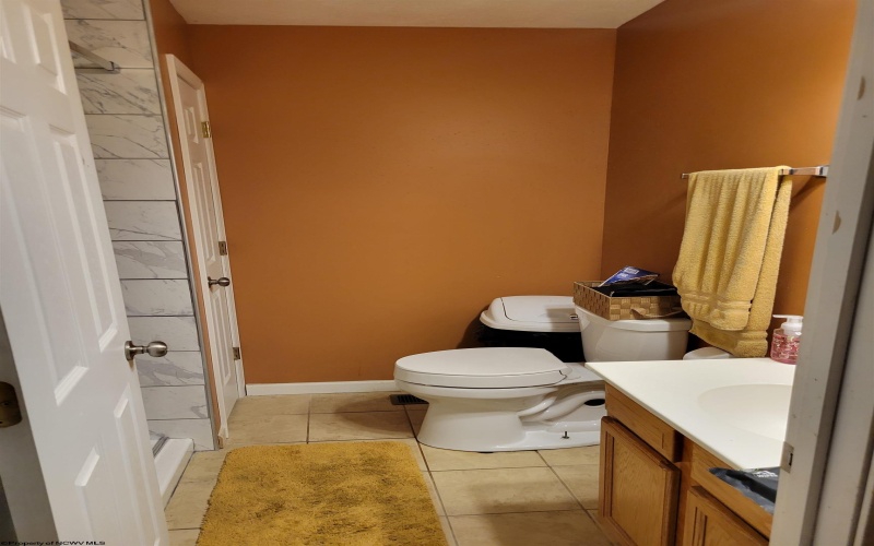 110 Woodmont Way, Fairmont, West Virginia 26554, 5 Bedrooms Bedrooms, 7 Rooms Rooms,3 BathroomsBathrooms,Single Family Detached,For Sale,Woodmont,10159713