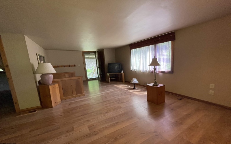 42 Sassy Run Drive, Tallmansville, West Virginia 26237, 3 Bedrooms Bedrooms, 7 Rooms Rooms,1 BathroomBathrooms,Single Family Detached,For Sale,Sassy Run,10159732