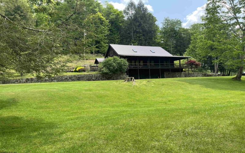 42 Sassy Run Drive, Tallmansville, West Virginia 26237, 3 Bedrooms Bedrooms, 7 Rooms Rooms,1 BathroomBathrooms,Single Family Detached,For Sale,Sassy Run,10159732