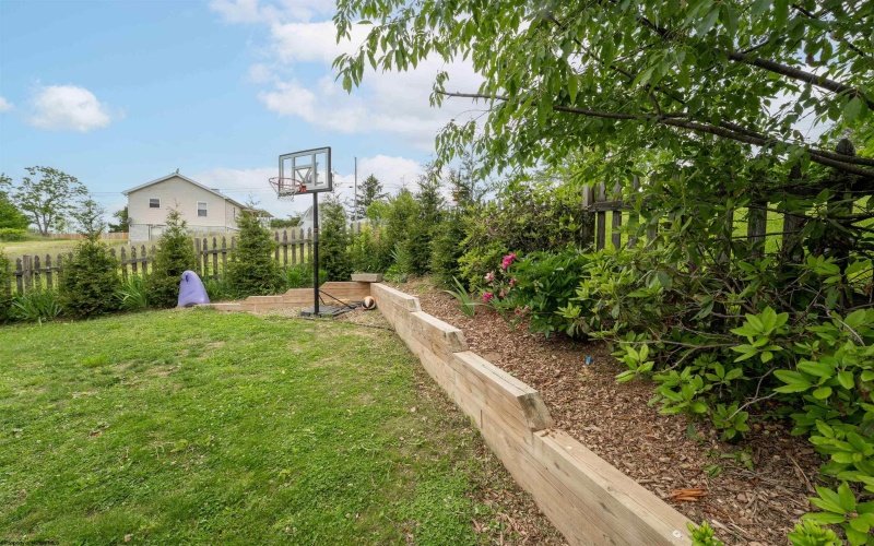 61 Price Hill Road, Morgantown, West Virginia 26501, 3 Bedrooms Bedrooms, 5 Rooms Rooms,2 BathroomsBathrooms,Single Family Detached,For Sale,Price Hill,10159731