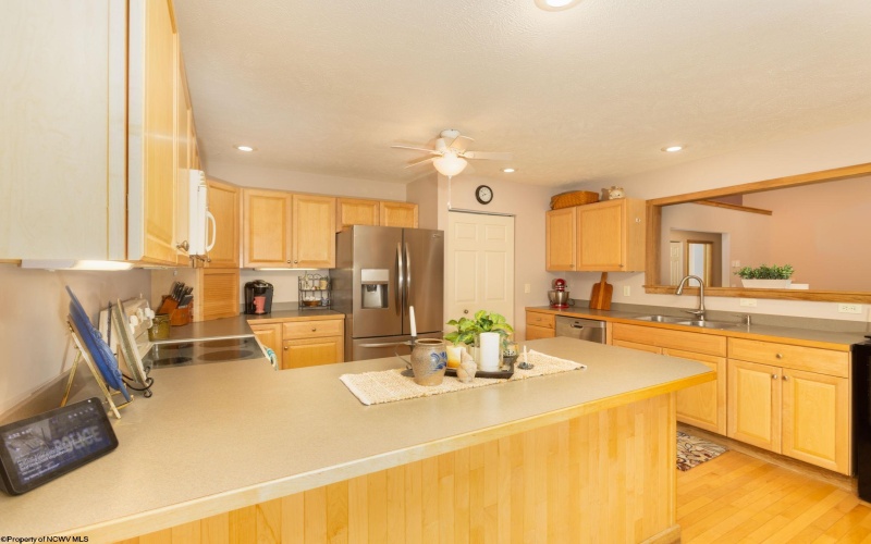 390 Aster Circle, Terra Alta, West Virginia 26764, 4 Bedrooms Bedrooms, 8 Rooms Rooms,2 BathroomsBathrooms,Single Family Detached,For Sale,Aster,10159730