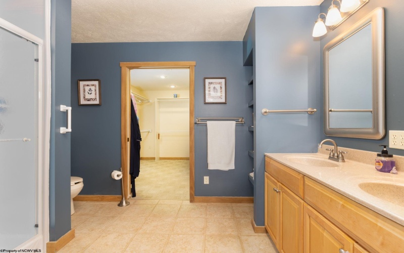 390 Aster Circle, Terra Alta, West Virginia 26764, 4 Bedrooms Bedrooms, 8 Rooms Rooms,2 BathroomsBathrooms,Single Family Detached,For Sale,Aster,10159730