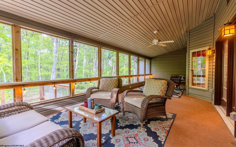 390 Aster Circle, Terra Alta, West Virginia 26764, 4 Bedrooms Bedrooms, 8 Rooms Rooms,2 BathroomsBathrooms,Single Family Detached,For Sale,Aster,10159730