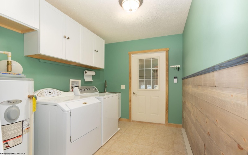 390 Aster Circle, Terra Alta, West Virginia 26764, 4 Bedrooms Bedrooms, 8 Rooms Rooms,2 BathroomsBathrooms,Single Family Detached,For Sale,Aster,10159730
