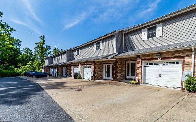 36 Turnstone Drive, Morgantown, West Virginia 26505, 2 Bedrooms Bedrooms, 4 Rooms Rooms,2 BathroomsBathrooms,Single Family Attached,For Sale,Turnstone,10159743