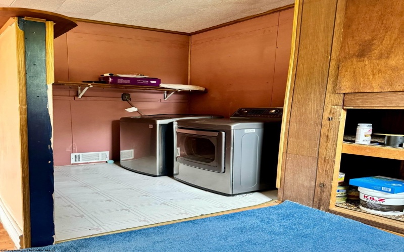 3097 Wateman Way, Fairmont, West Virginia 26554, 3 Bedrooms Bedrooms, 5 Rooms Rooms,1 BathroomBathrooms,Single Family Detached,For Sale,Wateman,10159640
