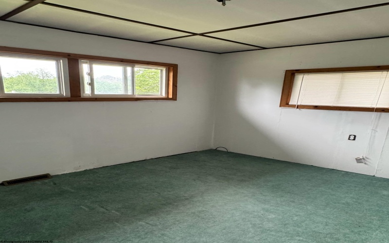 3097 Wateman Way, Fairmont, West Virginia 26554, 3 Bedrooms Bedrooms, 5 Rooms Rooms,1 BathroomBathrooms,Single Family Detached,For Sale,Wateman,10159640