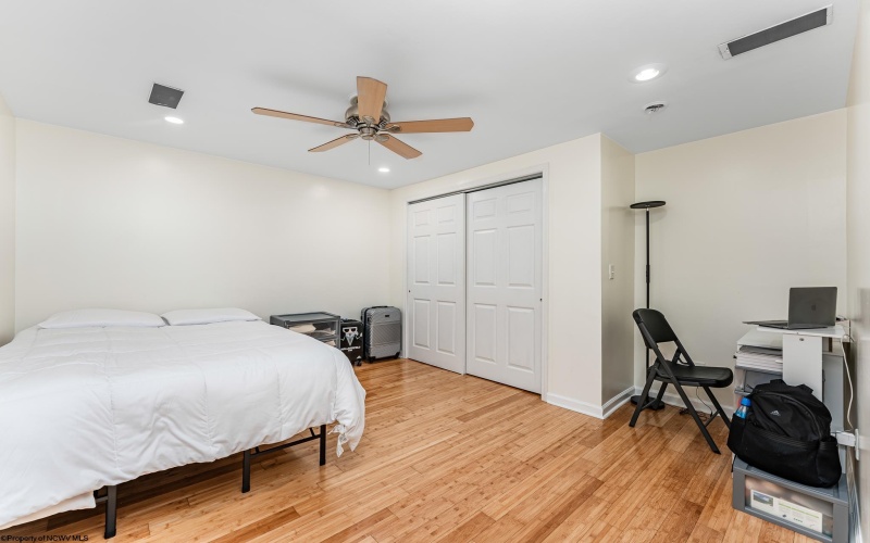 670 Killarney Drive, Morgantown, West Virginia 26505, 4 Bedrooms Bedrooms, 10 Rooms Rooms,4 BathroomsBathrooms,Residential Rentals,For Rent,Killarney,10159747