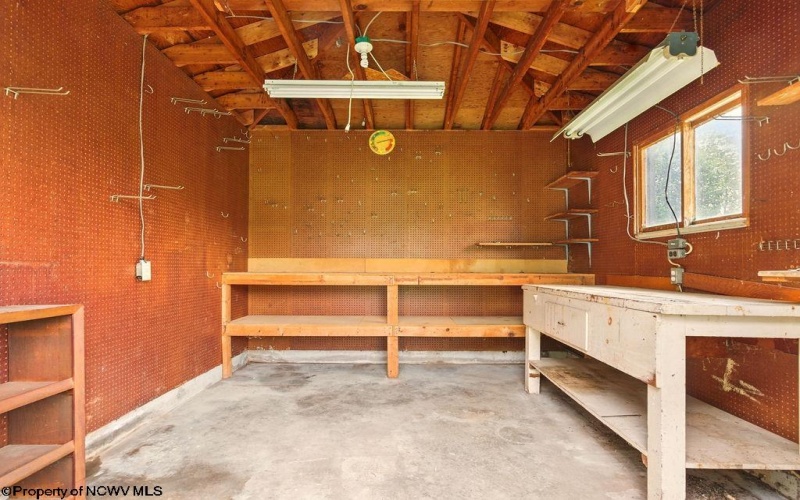 76 Marion Drive, Bridgeport, West Virginia 26330, 3 Bedrooms Bedrooms, 9 Rooms Rooms,2 BathroomsBathrooms,Single Family Detached,For Sale,Marion,10159759