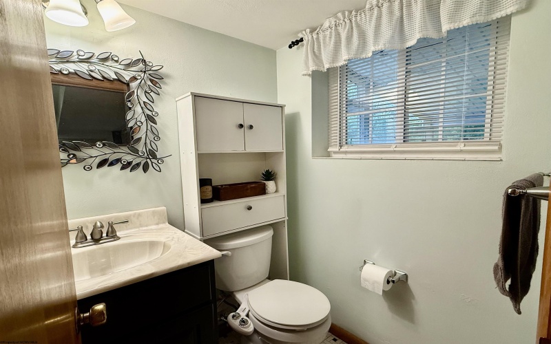 3 Arrowood Road, Bridgeport, West Virginia 26330, 2 Bedrooms Bedrooms, 6 Rooms Rooms,1 BathroomBathrooms,Single Family Detached,For Sale,Arrowood,10159750