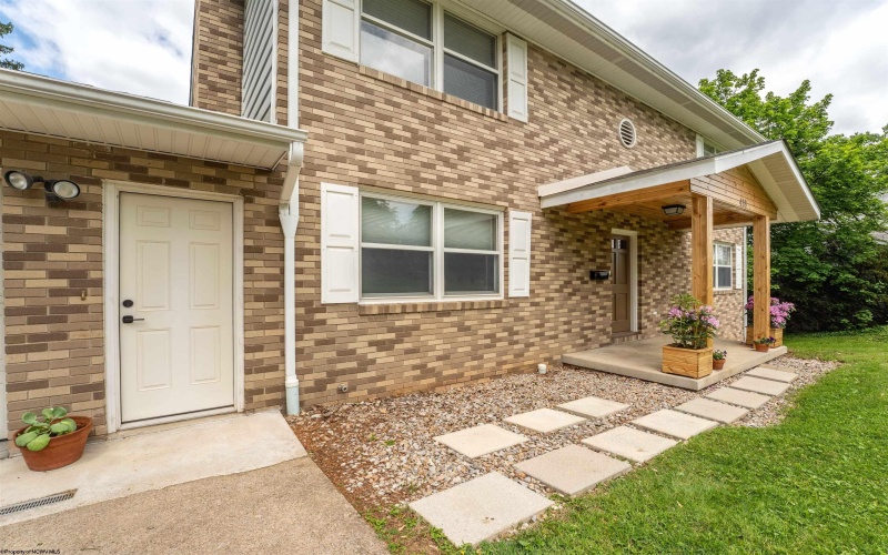 433 Devon Road, Morgantown, West Virginia 26505, 5 Bedrooms Bedrooms, 10 Rooms Rooms,2 BathroomsBathrooms,Single Family Detached,For Sale,Devon,10159751