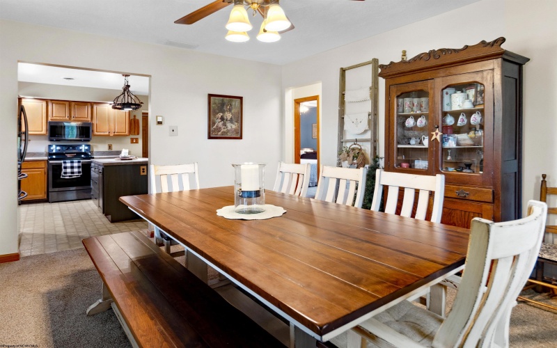 3701 Fairmont Road, Morgantown, West Virginia 26501, 3 Bedrooms Bedrooms, 5 Rooms Rooms,3 BathroomsBathrooms,Single Family Detached,For Sale,Fairmont,10159753