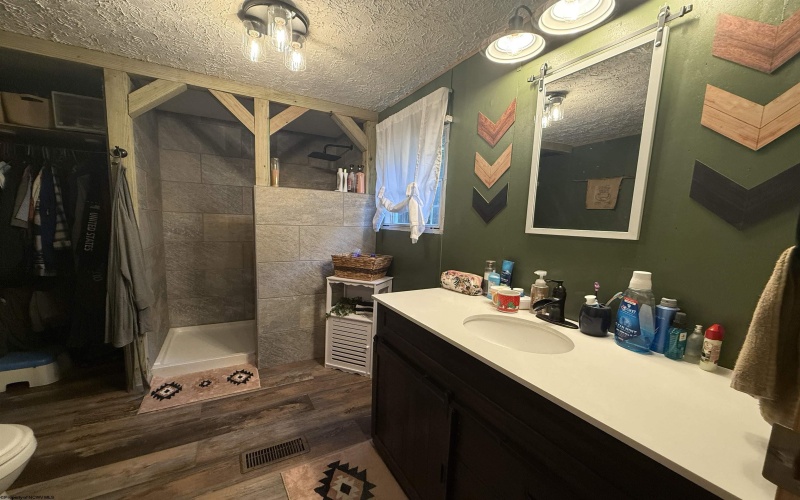 24172 Route 20 South Road, Kanawha Head, West Virginia 26228, 3 Bedrooms Bedrooms, 7 Rooms Rooms,2 BathroomsBathrooms,Single Family Detached,For Sale,Route 20 South,10159772