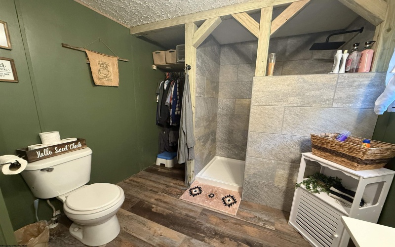24172 Route 20 South Road, Kanawha Head, West Virginia 26228, 3 Bedrooms Bedrooms, 7 Rooms Rooms,2 BathroomsBathrooms,Single Family Detached,For Sale,Route 20 South,10159772