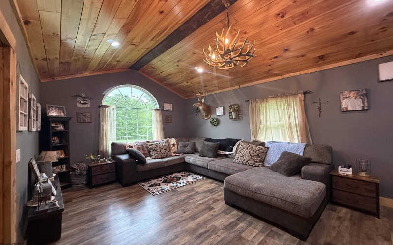 24172 Route 20 South Road, Kanawha Head, West Virginia 26228, 3 Bedrooms Bedrooms, 7 Rooms Rooms,2 BathroomsBathrooms,Single Family Detached,For Sale,Route 20 South,10159772