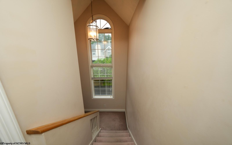 905 Ashton Place, Morgantown, West Virginia 26508, 2 Bedrooms Bedrooms, 6 Rooms Rooms,2 BathroomsBathrooms,Single Family Attached,For Sale,Ashton,10159766