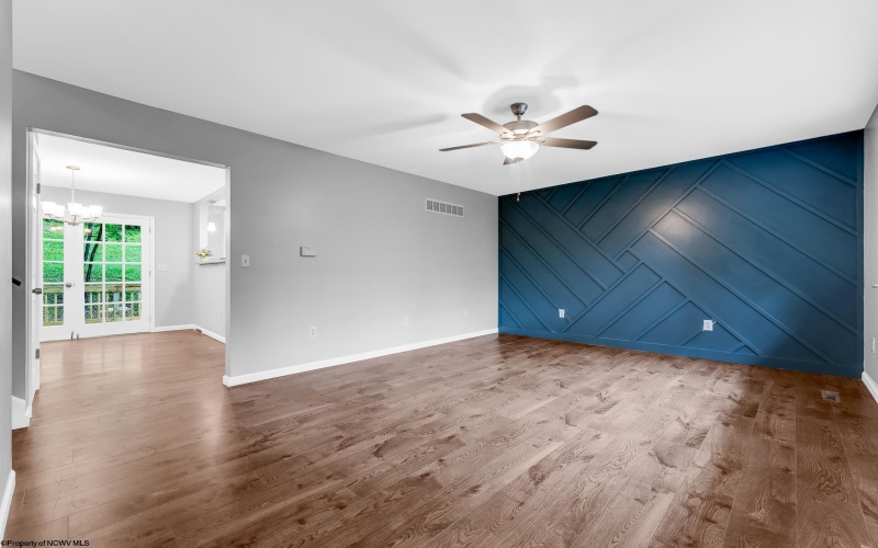 135 Celtic Drive, Clarksburg, West Virginia 26301, 3 Bedrooms Bedrooms, 8 Rooms Rooms,2 BathroomsBathrooms,Single Family Detached,For Sale,Celtic,10159769