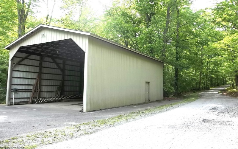 444 Gordon Road, Beverly, West Virginia 26253, 4 Bedrooms Bedrooms, 15 Rooms Rooms,3 BathroomsBathrooms,Single Family Detached,For Sale,Gordon,10159774
