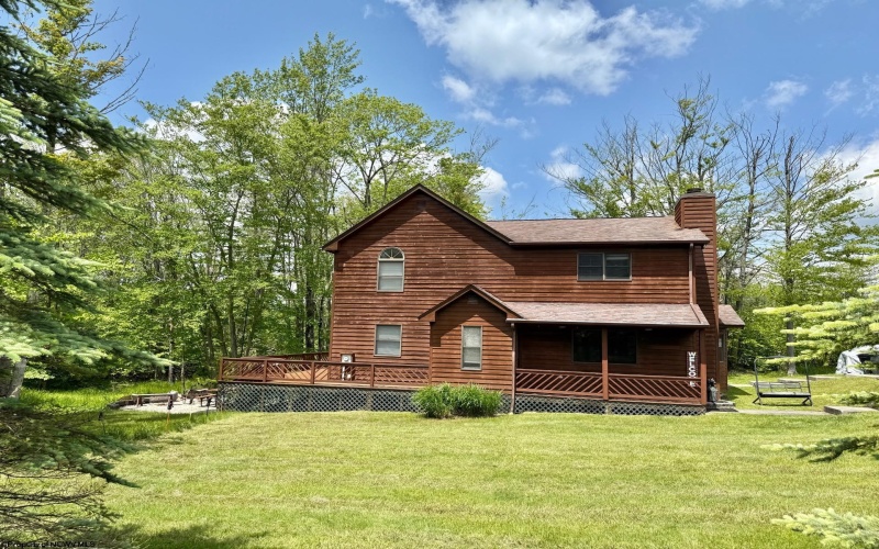 146 Yoakum Run Road, Davis, West Virginia 26260, 4 Bedrooms Bedrooms, 9 Rooms Rooms,3 BathroomsBathrooms,Single Family Detached,For Sale,Yoakum Run,10159778
