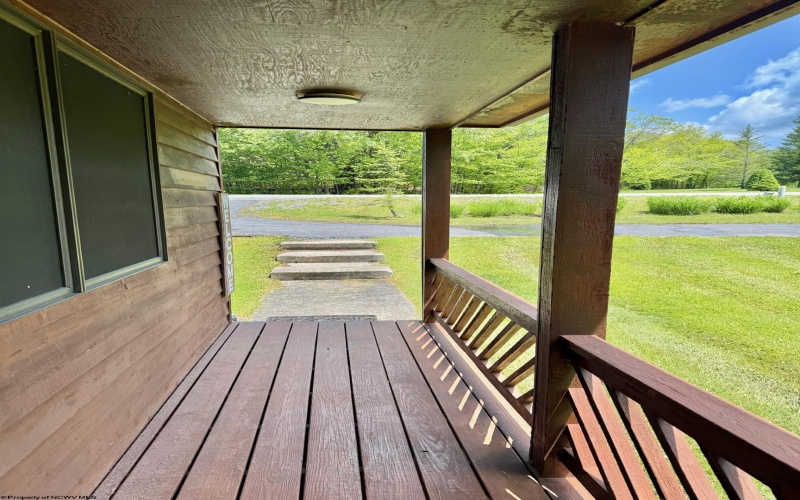 146 Yoakum Run Road, Davis, West Virginia 26260, 4 Bedrooms Bedrooms, 9 Rooms Rooms,3 BathroomsBathrooms,Single Family Detached,For Sale,Yoakum Run,10159778