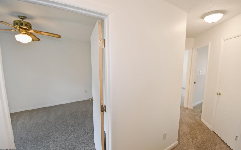 103 Cedarstone Road, Morgantown, West Virginia 26505, 3 Bedrooms Bedrooms, 6 Rooms Rooms,1 BathroomBathrooms,Single Family Attached,For Sale,Cedarstone,10159776