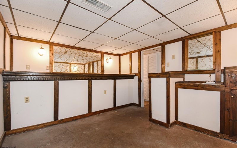 103 Cedarstone Road, Morgantown, West Virginia 26505, 3 Bedrooms Bedrooms, 6 Rooms Rooms,1 BathroomBathrooms,Single Family Attached,For Sale,Cedarstone,10159776