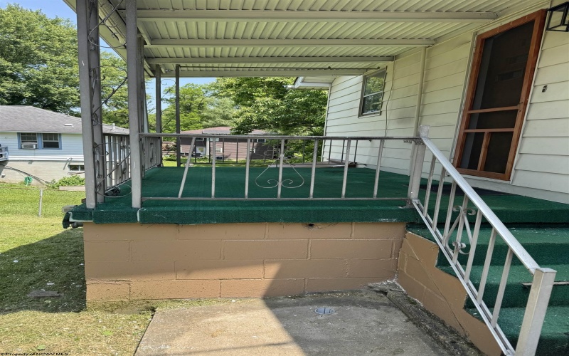 208 Buffalo Avenue, Fairmont, West Virginia 26554, 2 Bedrooms Bedrooms, 4 Rooms Rooms,2 BathroomsBathrooms,Single Family Detached,For Sale,Buffalo,10159777