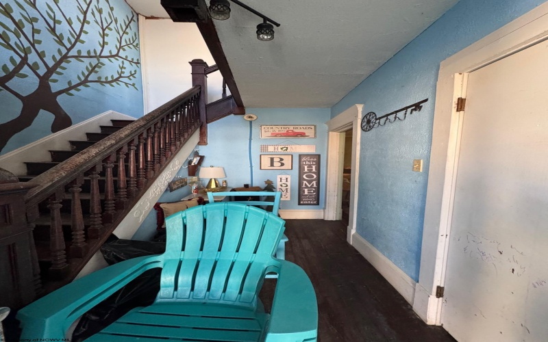 311 Stealey Avenue, Clarksburg, West Virginia 26301, 3 Bedrooms Bedrooms, 6 Rooms Rooms,2 BathroomsBathrooms,Single Family Detached,For Sale,Stealey,10157907