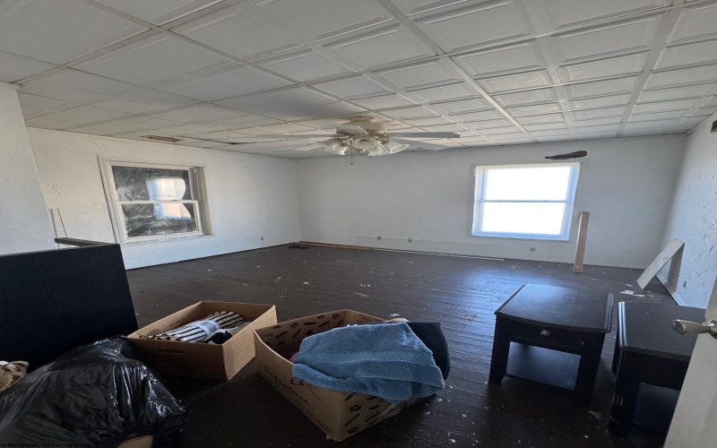 311 Stealey Avenue, Clarksburg, West Virginia 26301, 3 Bedrooms Bedrooms, 6 Rooms Rooms,2 BathroomsBathrooms,Single Family Detached,For Sale,Stealey,10157907