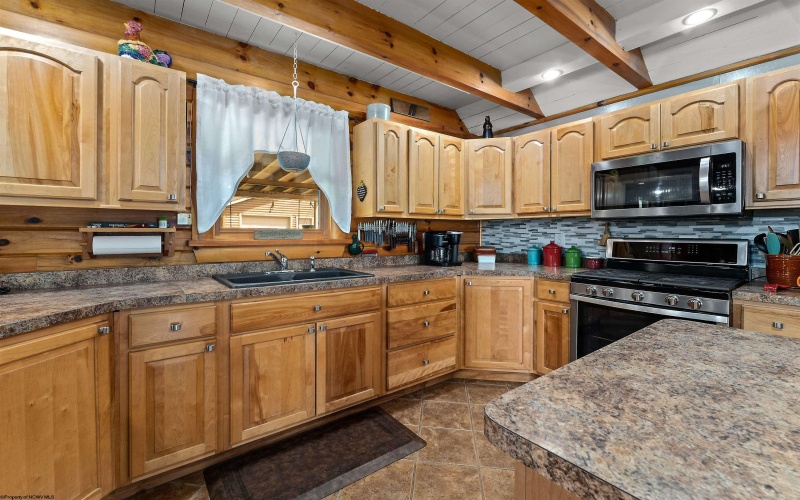 1226 Hazelton Road, Bruceton Mills, West Virginia 26525, 2 Bedrooms Bedrooms, 6 Rooms Rooms,1 BathroomBathrooms,Single Family Detached,For Sale,Hazelton,10159781