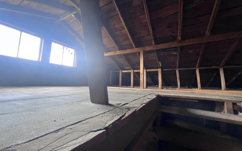 563 Marion Street, Belington, West Virginia 26250, 3 Bedrooms Bedrooms, 7 Rooms Rooms,1 BathroomBathrooms,Single Family Detached,For Sale,Marion,10159779