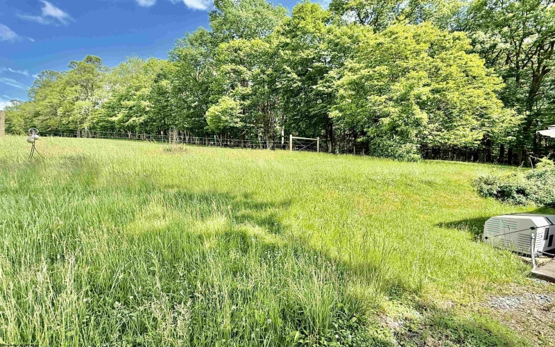 502 Colfax Road, Fairmont, West Virginia 26554, 2 Bedrooms Bedrooms, 6 Rooms Rooms,1 BathroomBathrooms,Single Family Detached,For Sale,Colfax,10159801